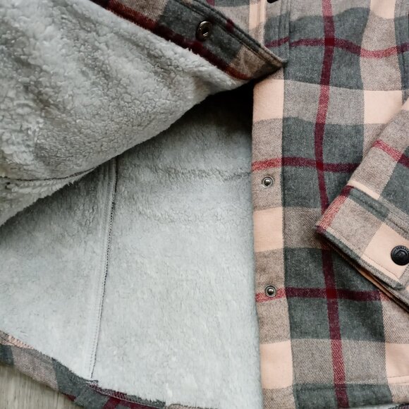 Women's Flannel Fleece Lined Snap Button Heavy Shirt Jacket NEW Lot of 2 - Picture 9 of 14